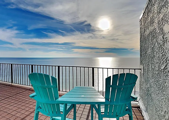 Edgewater Tower III 1204 - Penthouse