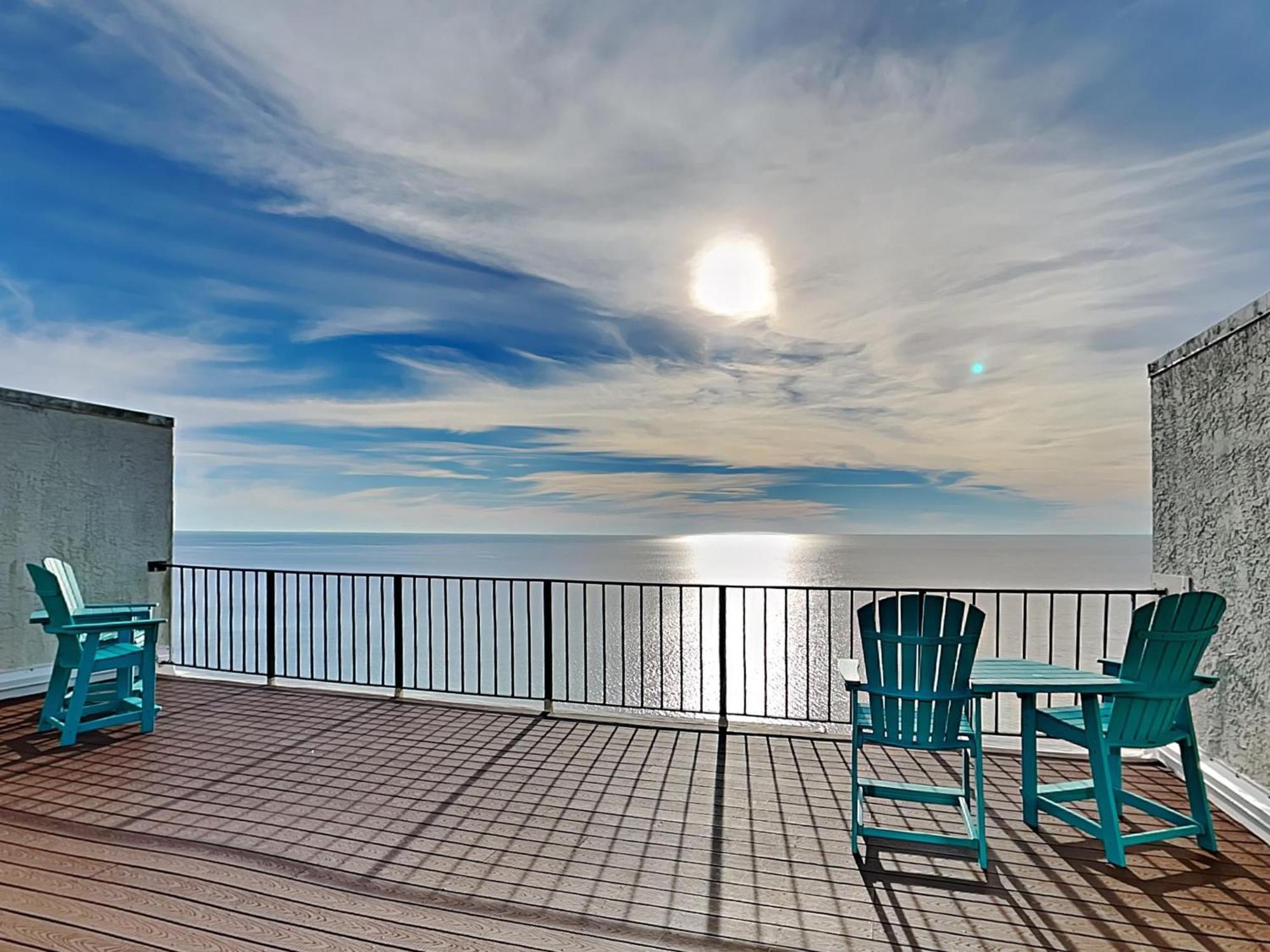 Edgewater Tower Iii 1204 - Penthouse *