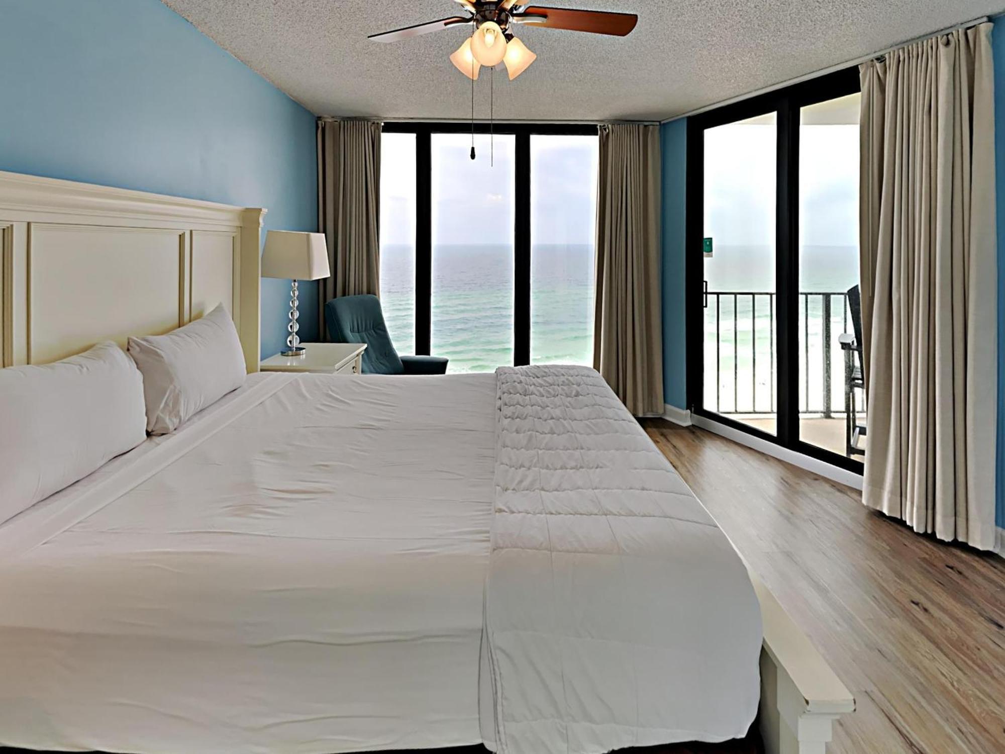 Edgewater Tower Iii 1204 - Penthouse Apartment *