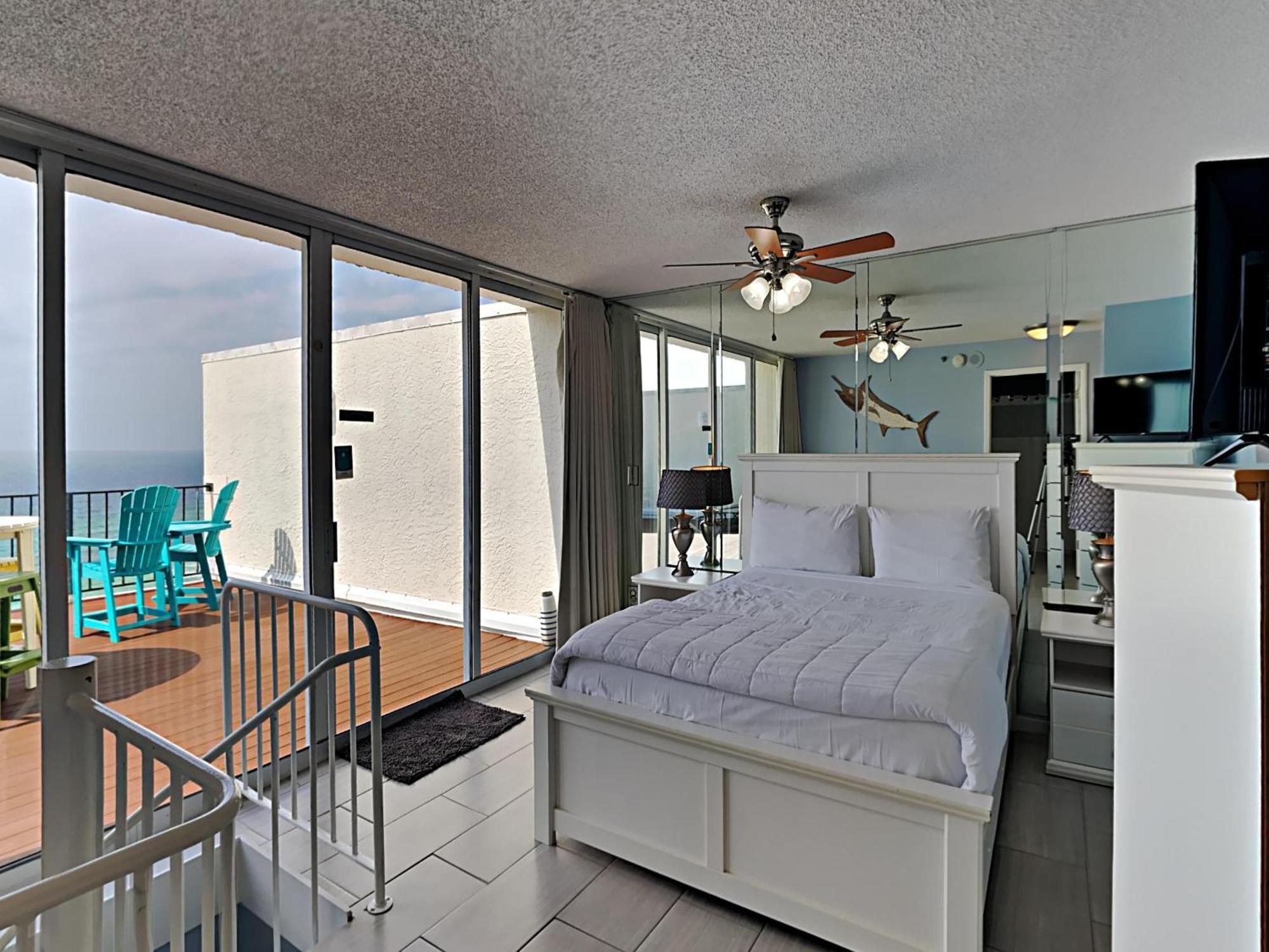 Edgewater Tower Iii 1204 - Penthouse Panama City Beach